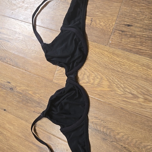 Skims Bra 36D - Picture 4 of 6